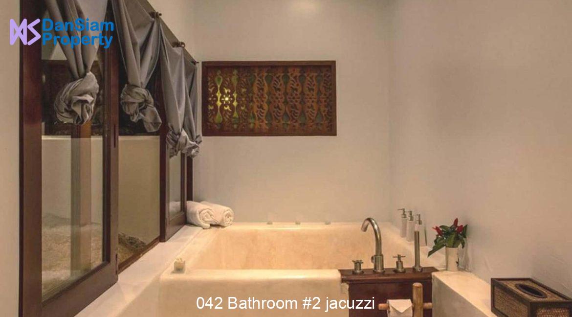 042 Bathroom #2 jacuzzi