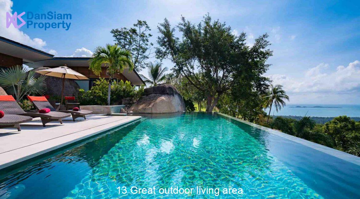 13 Great outdoor living area
