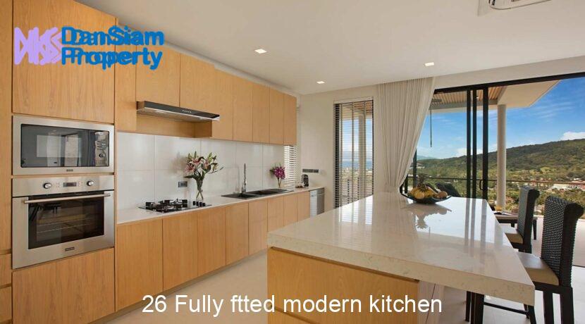 26 Fully ftted modern kitchen