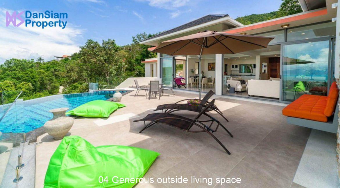 04 Generous outside living space