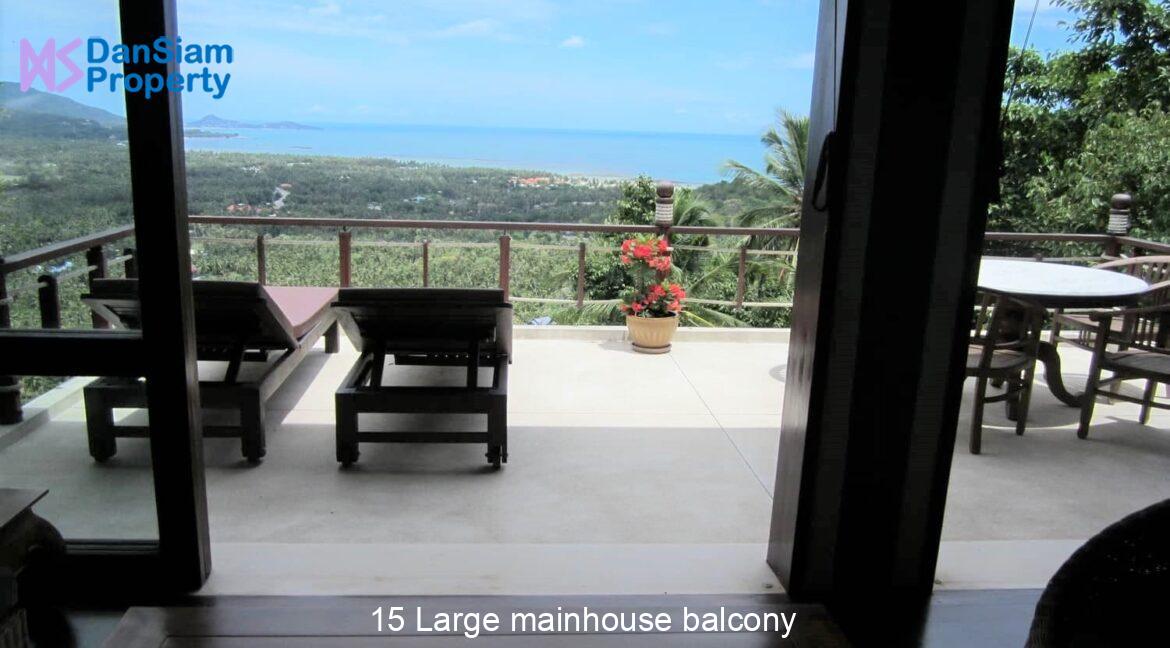 15 Large mainhouse balcony
