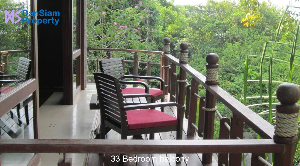 33 Bedroom balcony